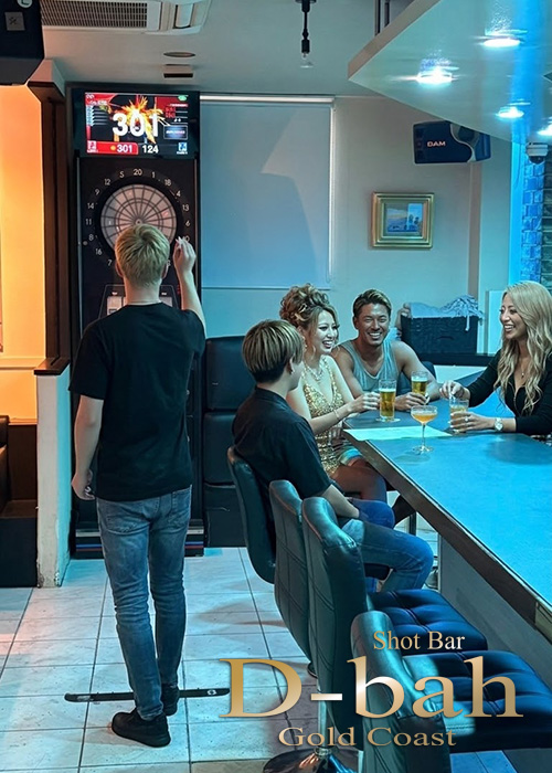 湘南 平塚 深夜営業バー D-bah　ディーバー　湘南平塚バー本店 のキャストと楽しむお客様の風景