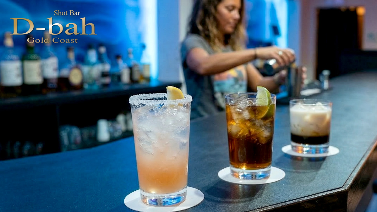 湘南・平塚のバー「D-bah　ディーバー　湘南平塚バー本店」カクテル　ソルティドッグ、ラムコーク、カルアミルクなど